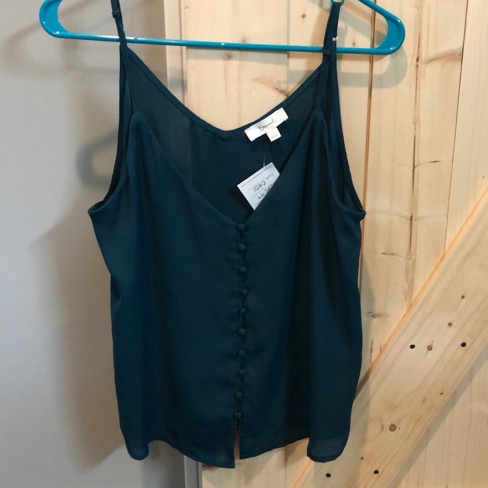 New! Boutique button up blouse.